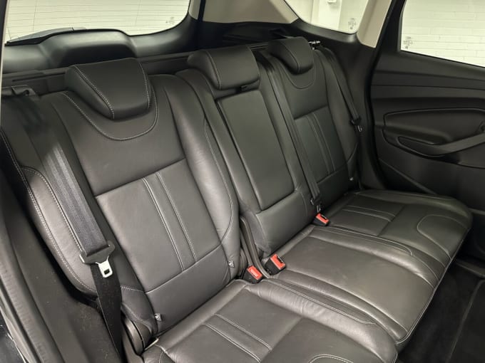 2025 Ford Kuga