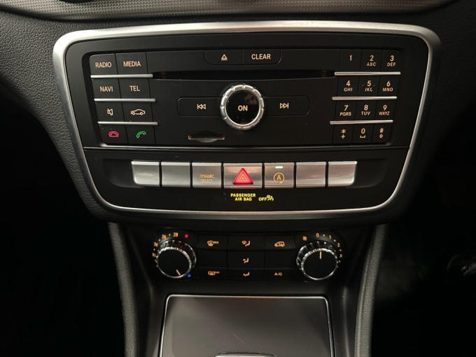 2025 Mercedes-benz 180