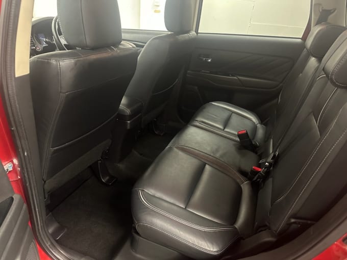2025 Mitsubishi Outlander