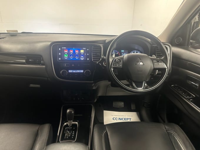 2025 Mitsubishi Outlander