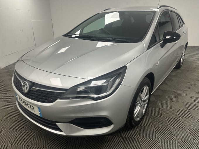 2025 Vauxhall Astra