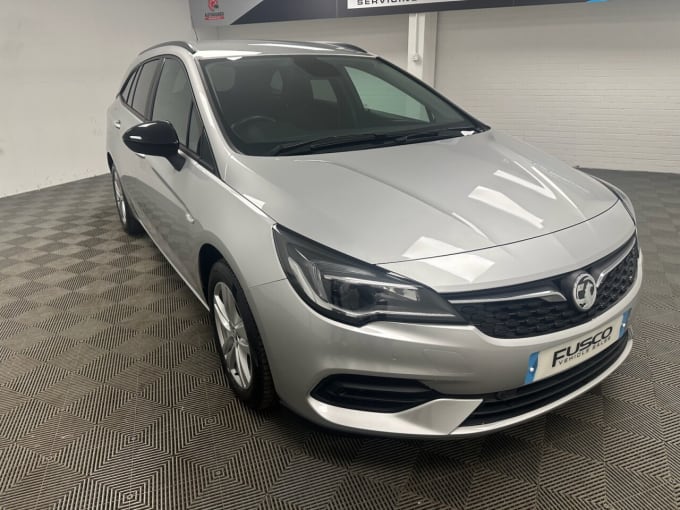 2025 Vauxhall Astra