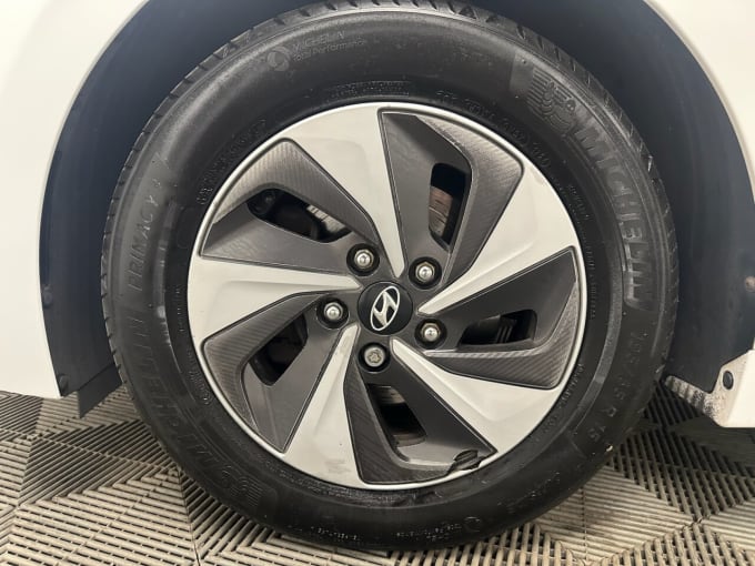 2025 Hyundai Ioniq