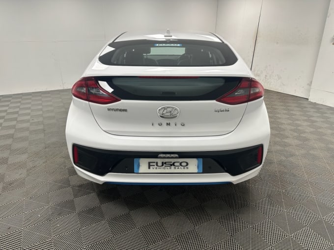 2025 Hyundai Ioniq