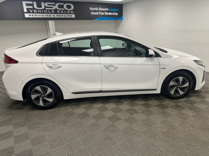 2025 Hyundai Ioniq