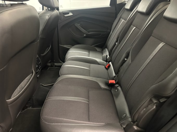 2025 Ford C-max
