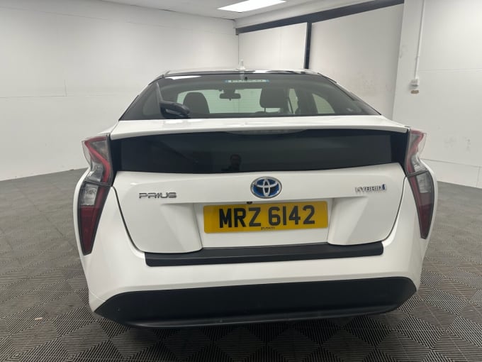 2025 Toyota Prius