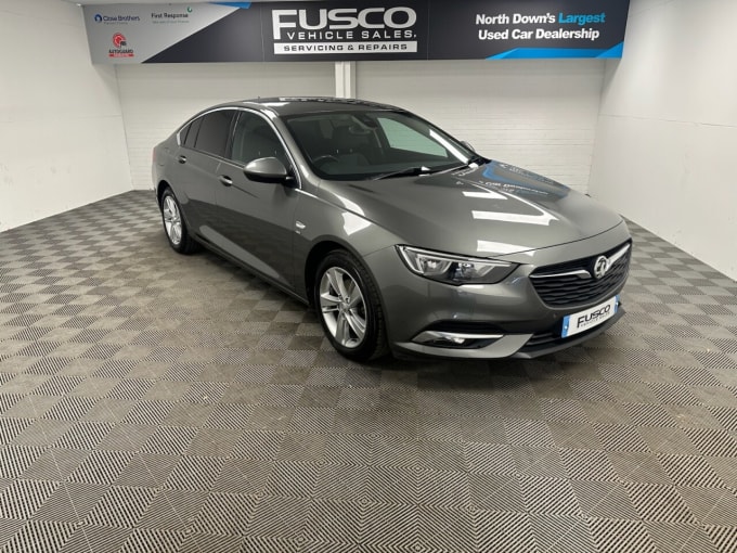 2025 Vauxhall Insignia