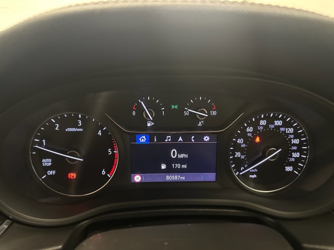 2025 Vauxhall Insignia