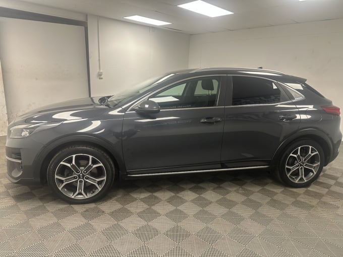 2025 Kia Xceed