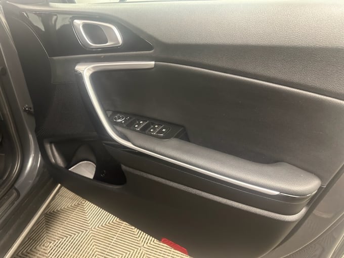2025 Kia Xceed