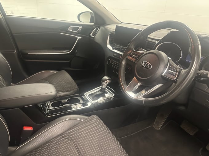 2025 Kia Xceed