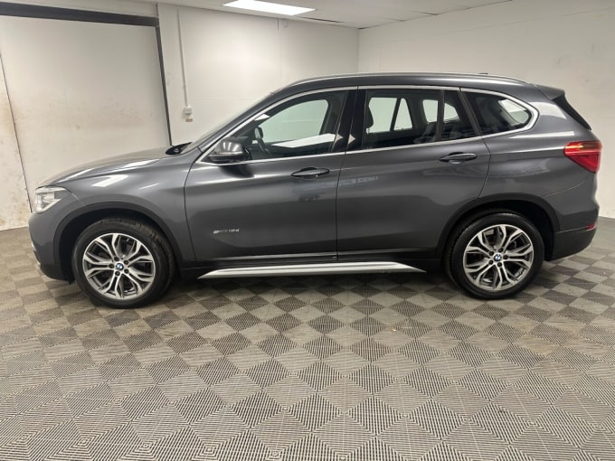 2025 BMW X1