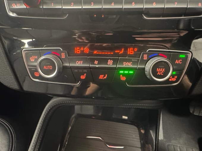 2025 BMW X1