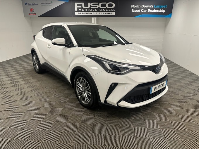 2025 Toyota C-hr
