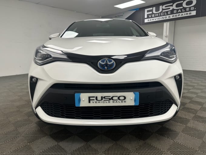 2025 Toyota C-hr