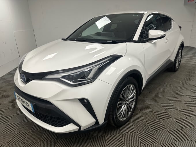 2025 Toyota C-hr