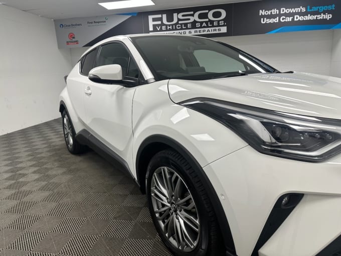 2025 Toyota C-hr