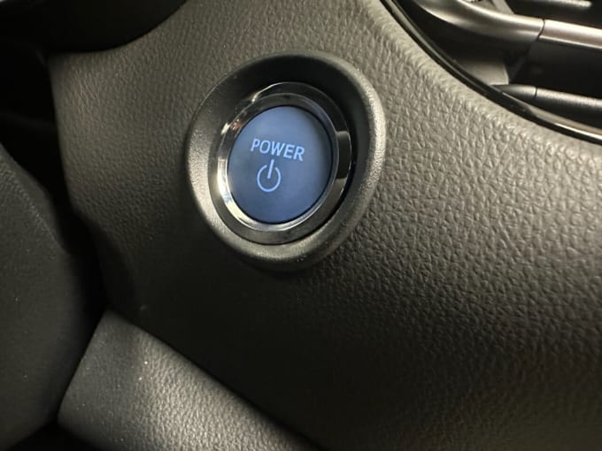 2025 Toyota C-hr