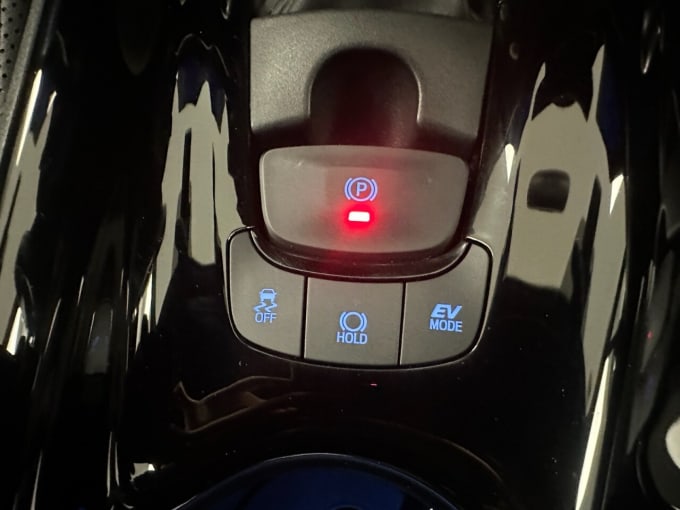 2025 Toyota C-hr