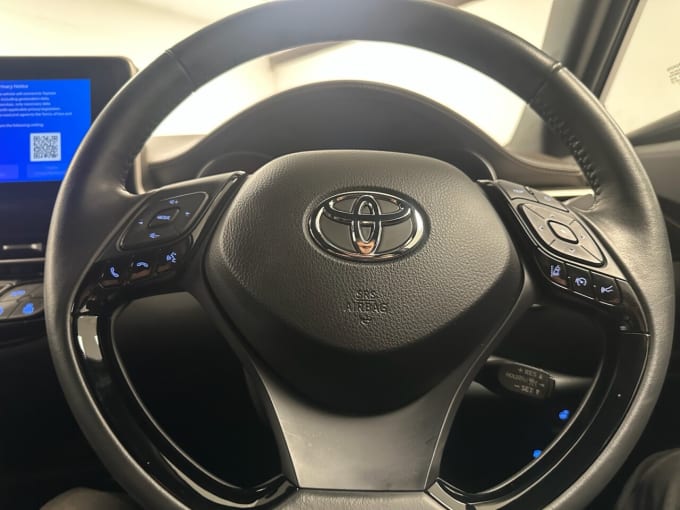 2025 Toyota C-hr