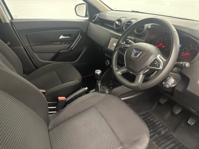 2025 Dacia Duster