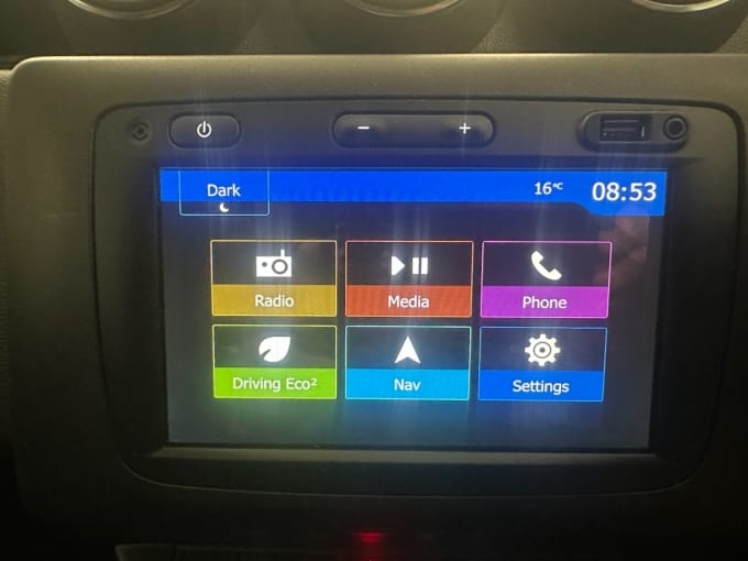 2025 Dacia Duster