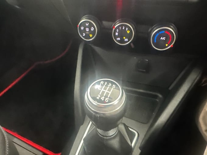 2025 Dacia Duster