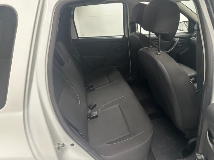 2025 Dacia Duster