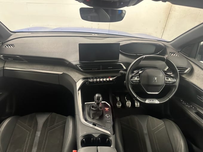 2025 Peugeot 3008