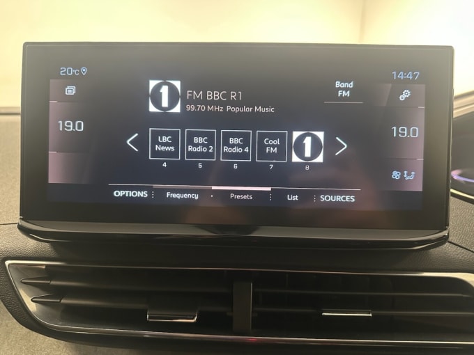 2025 Peugeot 3008