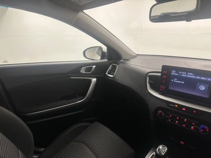 2022 Kia Ceed