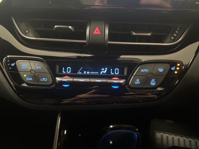 2025 Toyota C-hr