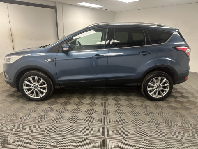 2025 Ford Kuga