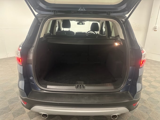 2025 Ford Kuga