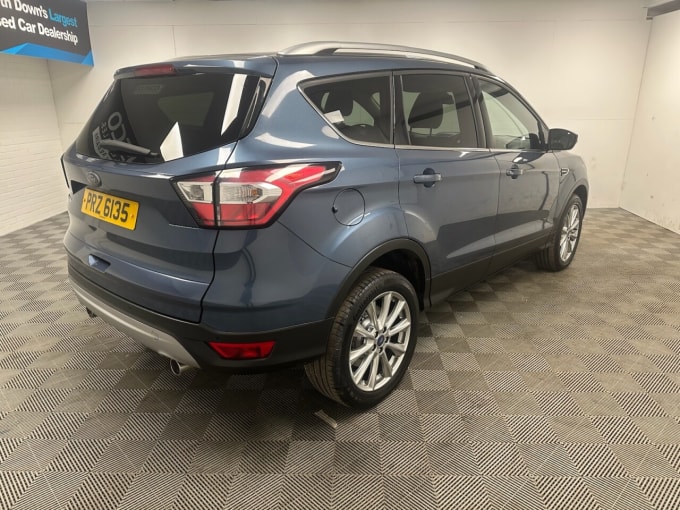2025 Ford Kuga