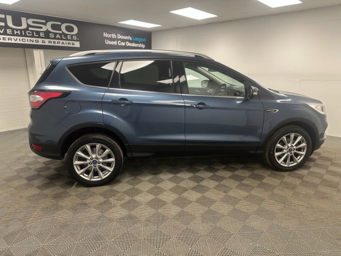 2025 Ford Kuga