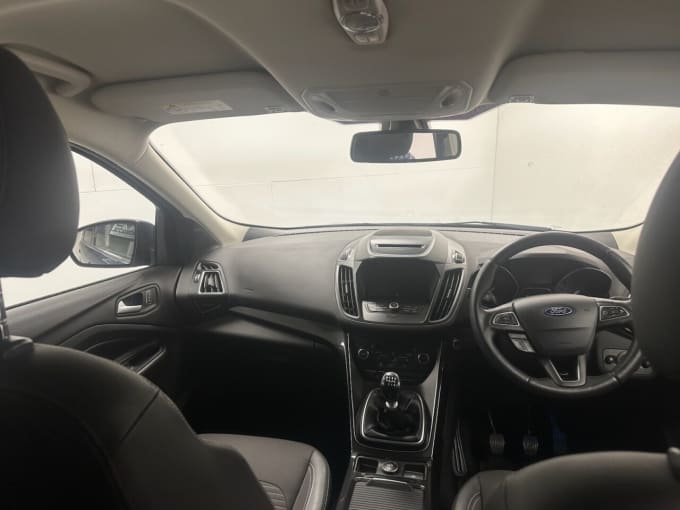 2025 Ford Kuga