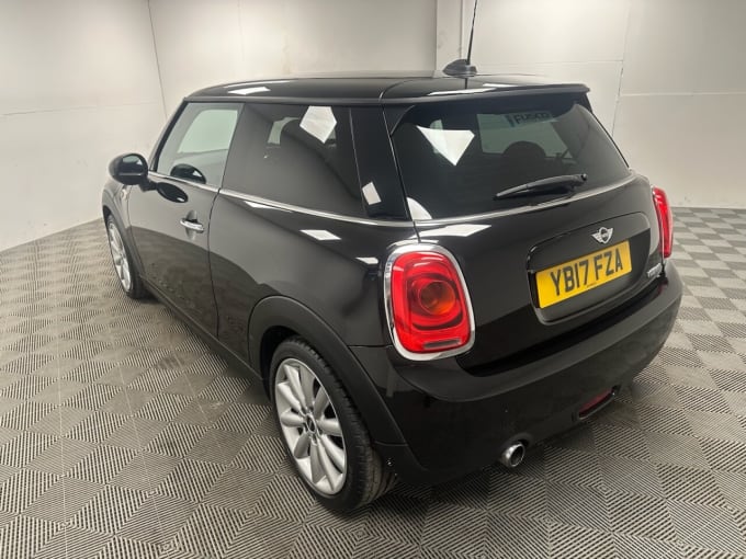 2017 Mini Hatch