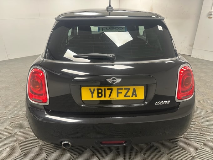 2017 Mini Hatch