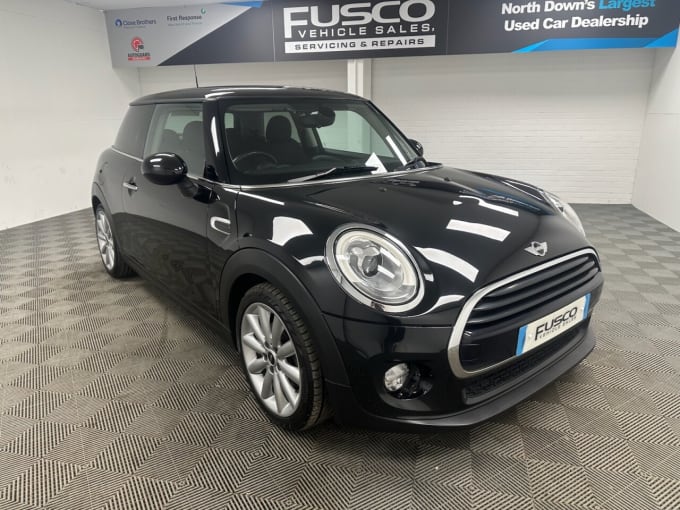 2017 Mini Hatch