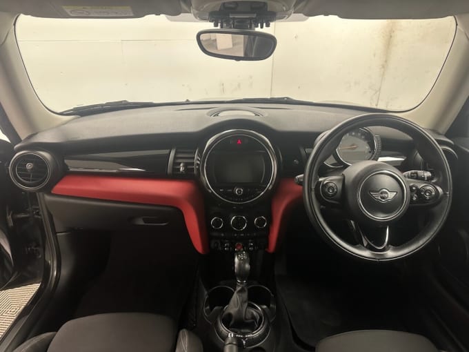 2017 Mini Hatch