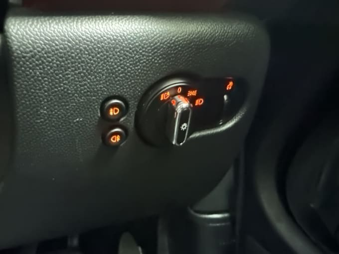 2017 Mini Hatch