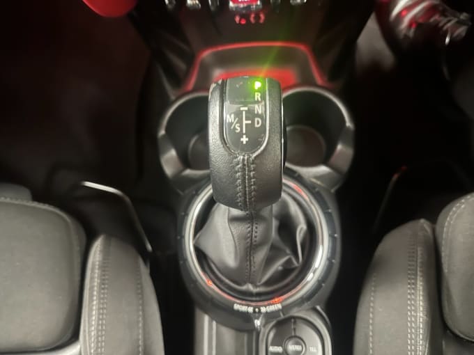 2017 Mini Hatch