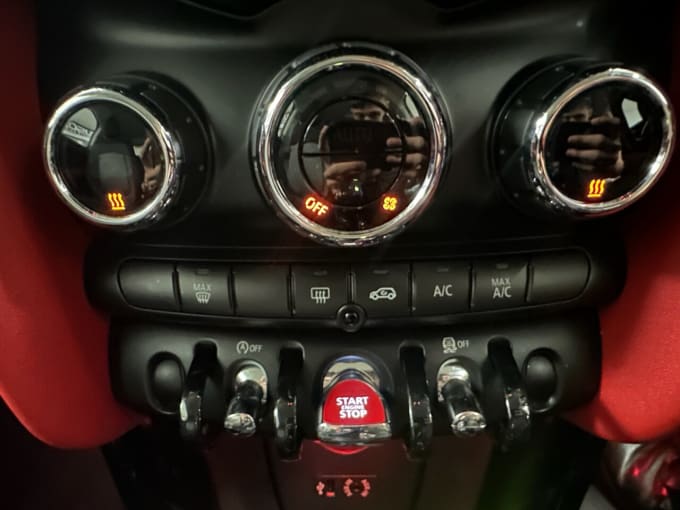 2017 Mini Hatch