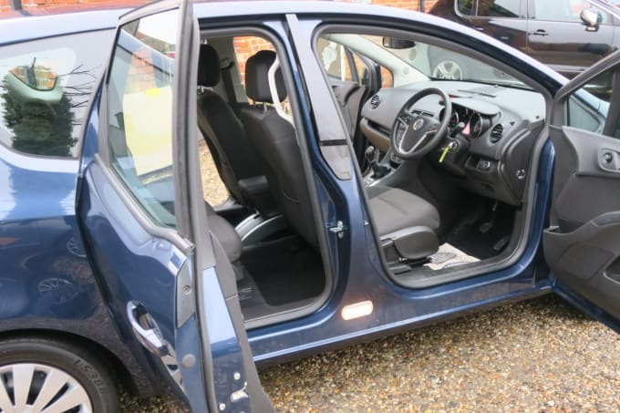 2025 Vauxhall Meriva