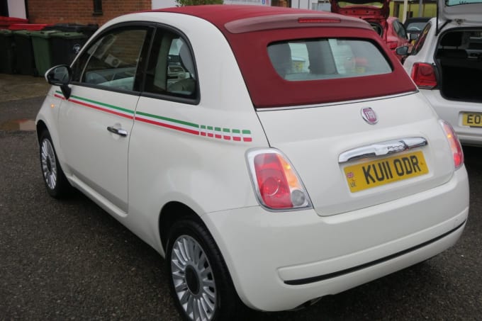 2025 Fiat 500c