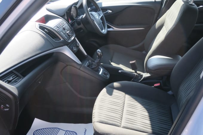 2025 Vauxhall Zafira Tourer