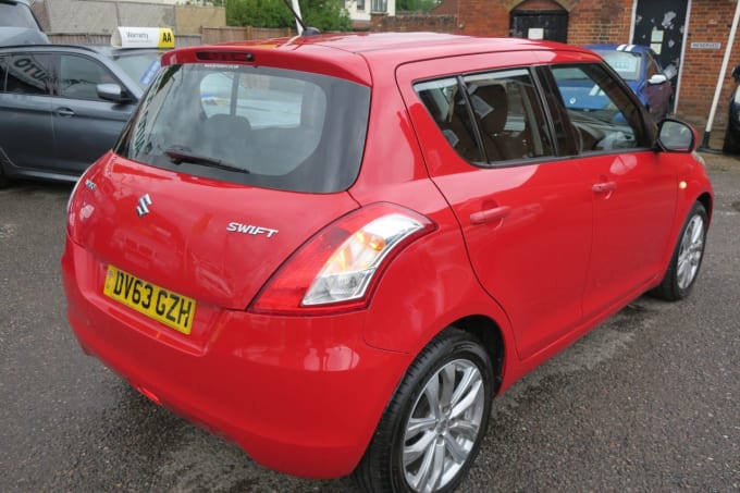 2025 Suzuki Swift