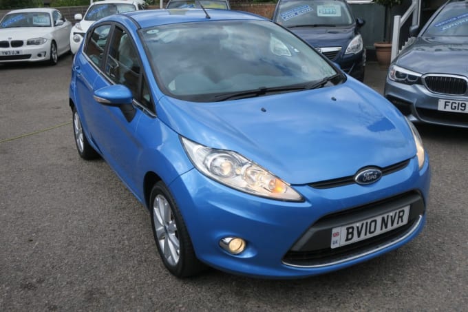 2025 Ford Fiesta